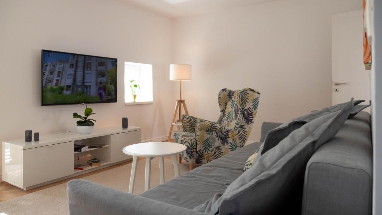 Sunnyside Apartment In The City Center Liubliana Exterior foto