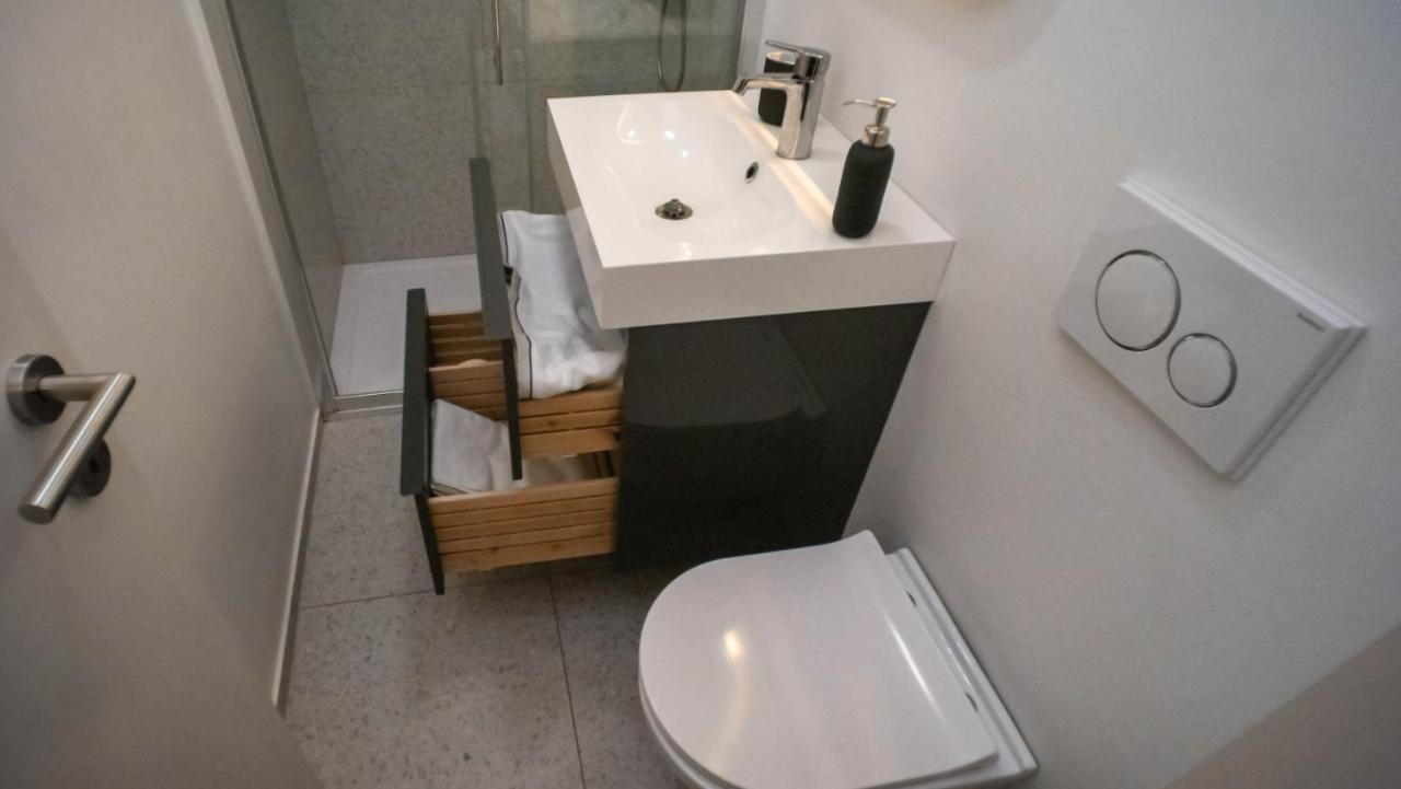 Sunnyside Apartment In The City Center Liubliana Exterior foto